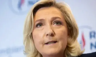 Националистката Льо Пен с най-високо доверие сред френските политици