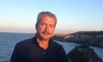 От Фейсбук профила на режисьора Евгени МихайловПП и ДБ поискаха