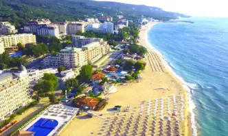 Курортите по Северното Черноморие посрещнаха първите си туристи Хубавото време