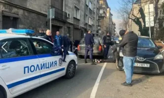 Акция в центъра на София, задържаха криминално проявени братя