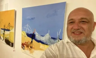 Бившият спортен министър и кандидат депутат от ГЕРБ Красен Кралев изпълни