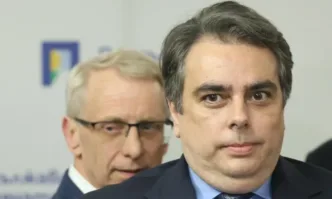 ПП ще предложи три теми на ДБ за вот на недоверие срещу правителството