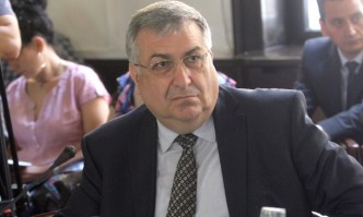 Не е тайна че Радевата революция е мащабен проект за