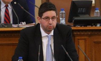 Чобанов: Правителството да каже как за един месец успя да изгони инвестиции за 230 млн. евро