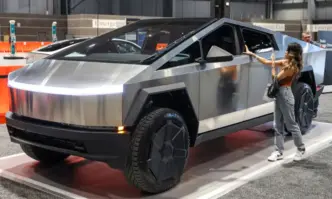 Проблемите с американските електромобили Tesla Cybertruck нямат край Изглежда не