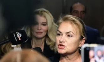 Делян Пеевски вдига напрежението а Борисов се появява като спасител