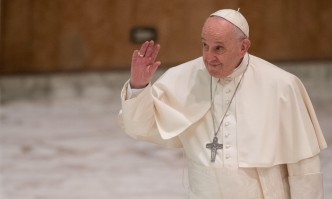 Родителите на хомосексуални деца не трябва да ги осъждат а