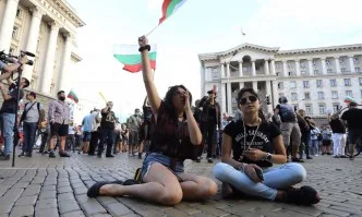 Чобанов иска протест на Раковска, за да разберат евролемурите