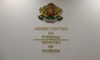 Двете институции откриха и наказаха вандали с джипове на плаж