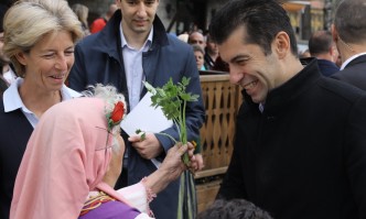 На изцяло написана и изчетена едно към едно реч заложи