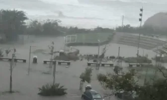 Наводни се курортното село Лозенец - (ВИДЕО/ОБНОВЯВА СЕ)