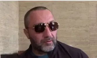 Един от подсъдимите е задържан по друго обвинениеПореден фалстарт на