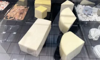 Млечните продукти поскъпват най много от всички хранителни стоки става ясно