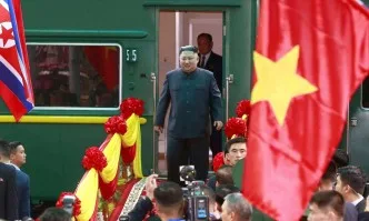 Ким Чен-ун пристигна във Виетнам за срещата с Тръмп