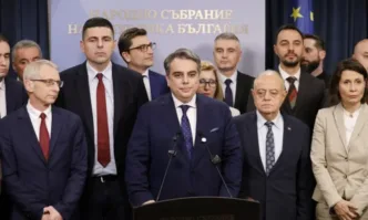 От Фейсбук профила на Валери ЛачовскиСъщите които с месеци настояваха