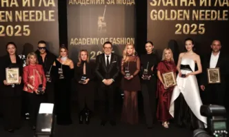 Дизайнер на годината стана Николета ФархатАкадемията за мода с председател