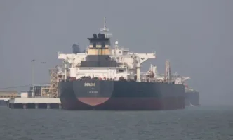 Иран върна три кораба от Ормузкия проток