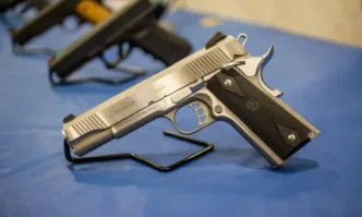Гръцката полиция арестува двама турски граждани заподозрени в контрабанда на
