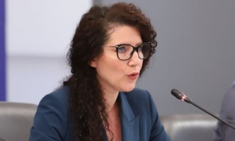 Украинските бежанци вече няма да се ползват от безплатно извозване