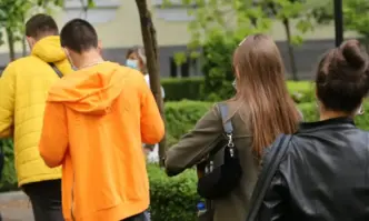 Днес учениците завършили 7 и 10 клас се явяват на