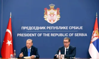 Сръбският президент Александър Вучич помоли турският си колега Реджеп Ердоган
