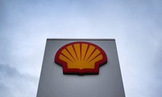 Shell се изтегля от Русия – компанията спира проектите с Газпром