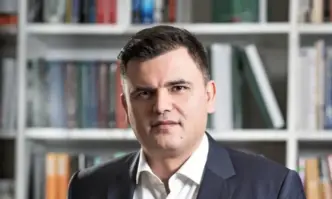 Според икономиста това е отворена врата към пълен контрол върху