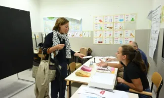 В Италия в 7 часа сутринта местно време отвориха врати