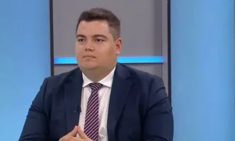 От профила във Фейсбук на Виктор Димчев Стою имал опит