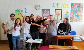 Малчугани развиват творческите си способности в град Ихтиман