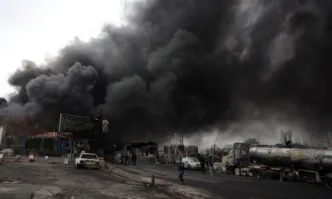 Иран заплаши с унищожение на петролна инфраструктура в целия регион, ако бъдат ударени централите им