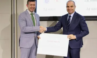 Заместник министър председателят и министър на транспорта и съобщенията Гроздан Караджов