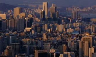 Президентът на Южна Корея Юн Сук йол обяви извънредно военно положение