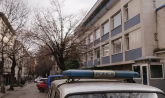 Разследването е за наркотрафикОчаква се съдът да реши дали да