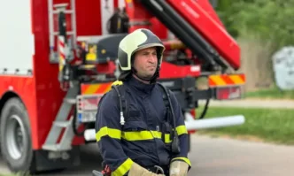 Камион се самозапали на изхода на Пазарджик