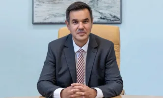 Те ще следят ежеседмично цените в големите хранителни вериги в