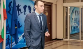 Министър Пешев: През 2025 г. спортното министерство осигури над 10 млн. за волейбол