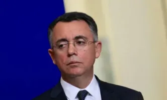 В петък в първия ми работен ден след отпуск издадох