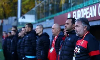 Ясен Петров повика извънредно футболист на Левски