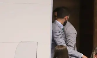 Отново батални сцени в Народното събрание – този път обаче