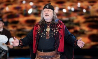 Известният изпълнител Володя Стоянов е настанен във ВМА