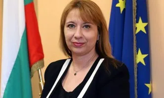 Елеонора Лилова: Трябва да подпомагаме развитието на децата и да им дадем сигурност