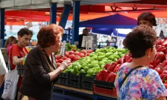 Разлики от близо 50% в цените на едни и същи основни стоки в различни региони от страната