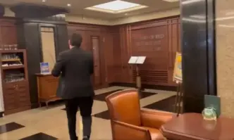 Соня Колтуклиева показа как Кирил Петков разговаря със Спас Русев