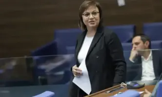 ПП ДБ и ГЕРБ допуснаха Пеевски да стане формалният говорител формалният