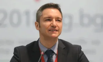 Вместо да обсъжда БСП Продължаваме Промяната като основна партия която