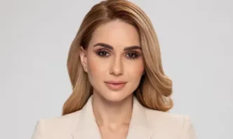 КЗП: Вдигането на цените от мобилните оператори е недопустимо в този тежък момент