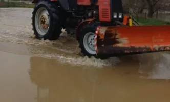 Силен дъжд причини наводнение в няколко къщи в село Войводино