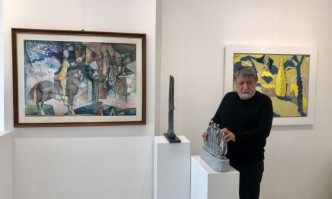 Вежди Рашидов направи днес дарение от голямо количество хранителни продукти