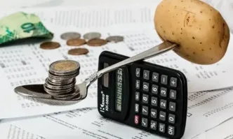 През август 2022 г месечната инфлация е 1 2 спрямо предходния